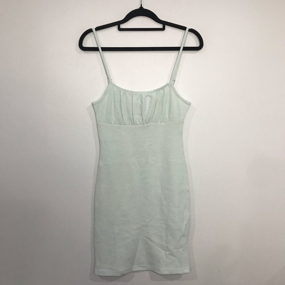 Princess Polly Dresses & Skirts - Princess Polly Mint Green Sleeveless Dress Size 10 Women’s Excellent Condition
